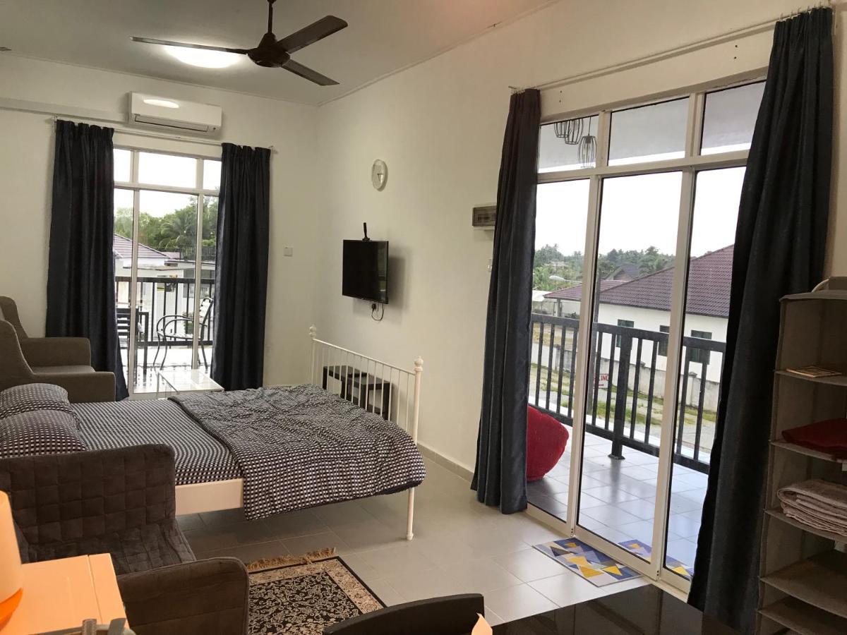 Rumah Sawah Homestay 파시르푸테 외부 사진